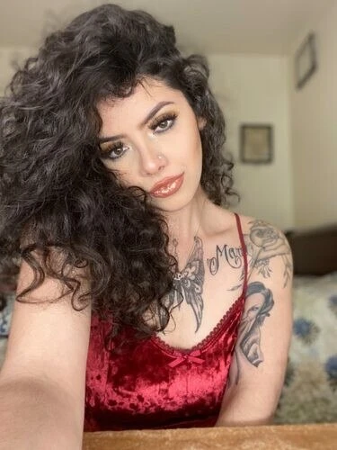 SexyBooklover Profile image 3