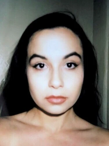 cris_your- new-happy Profile image 2