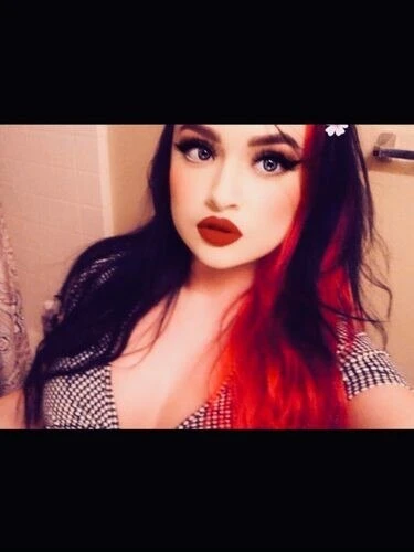 Chipper Chick Profile image 2